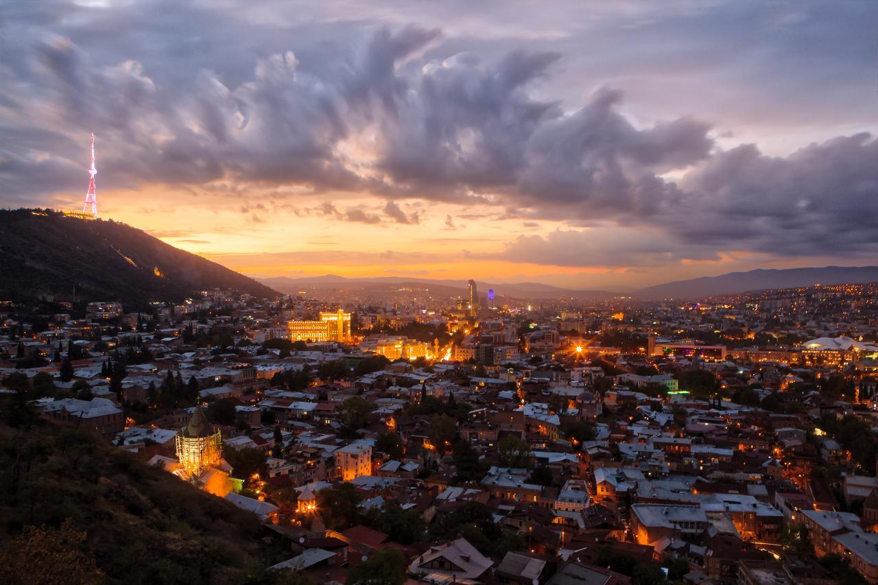 Mia B&B Old Tbilisi Bagian luar foto